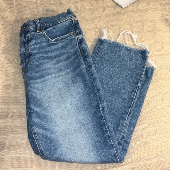 LOFT Denim - Loft The Straight Crop High-Rise Jeans - size 27